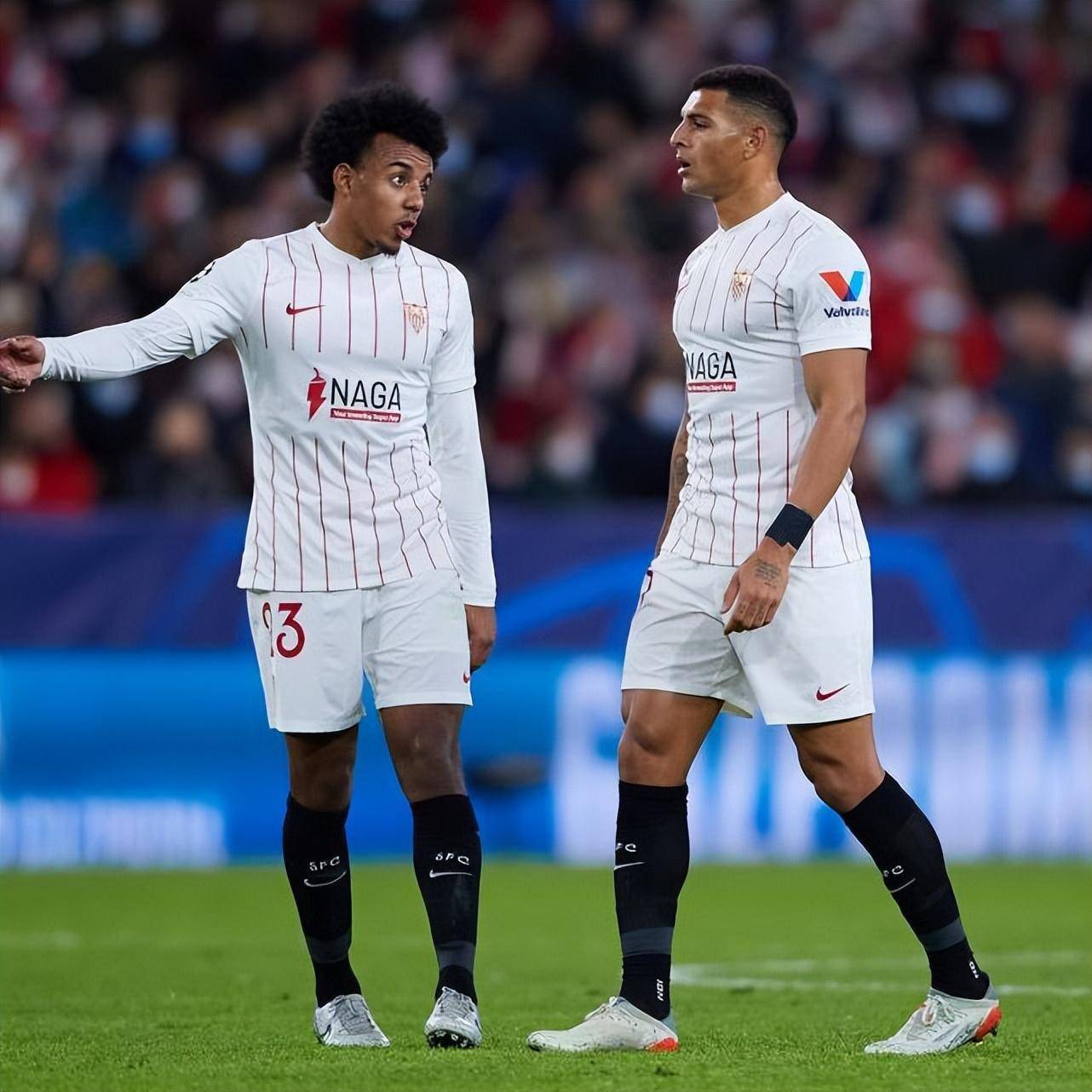 包含波兰力克阿森纳，孔德扛起全队的词条